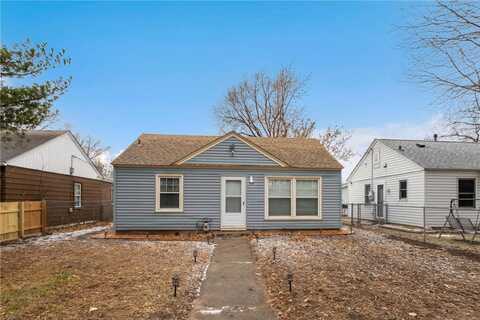 5041 Dupont Avenue N, Minneapolis, MN 55430