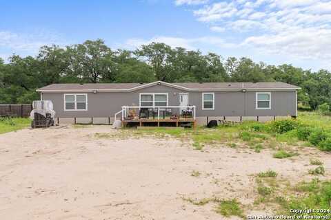 23102 copper canyon, Elmendorf, TX 78112