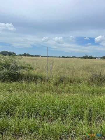 172 hwy 202, Refugio, TX 78377