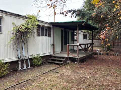 1760 Rogue River Highway, Grants Pass, OR 97527