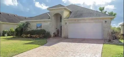 6 Pebble Beach Dr, Laguna Vista, TX 78578