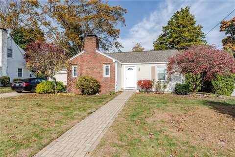 19 Coulters Road, Cranston, RI 02920