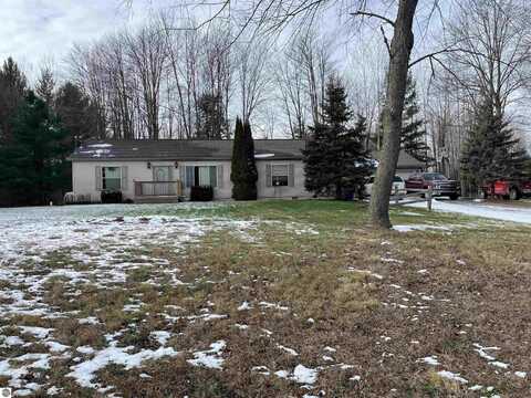 2492 S Towerline Road, Whittemore, MI 48770