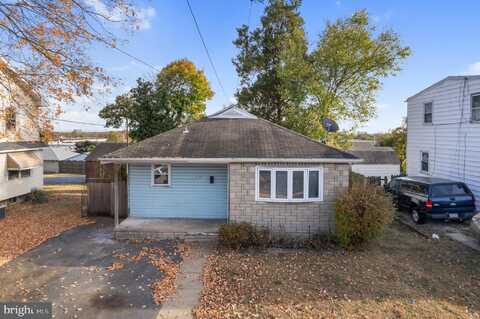 1819 DELMAR DRIVE, FOLCROFT, PA 19032