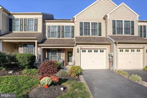 705 CREEKSIDE DRIVE, HUMMELSTOWN, PA 17036