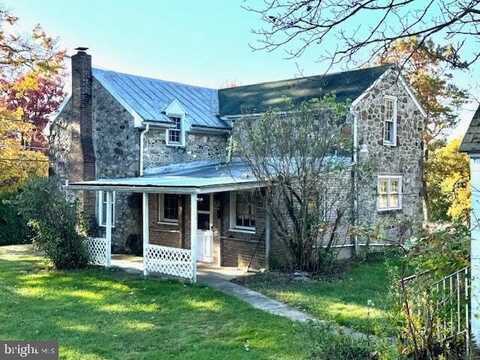 196 SKYLINE DRIVE, READING, PA 19606