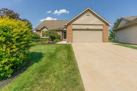 459 Woodside Place, Bellefontaine, OH 43311