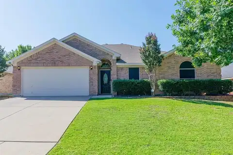 Dover Heights, MANSFIELD, TX 76063