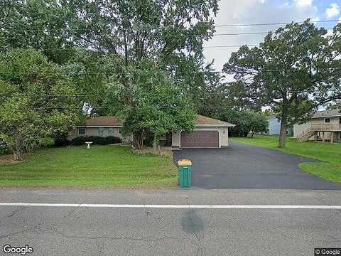 County Road D, SAINT PAUL, MN 55117