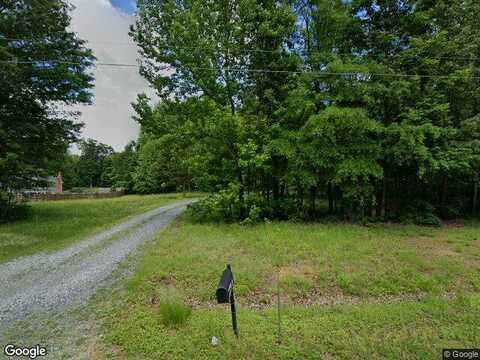 Twin Springs, FREDERICKSBURG, VA 22407