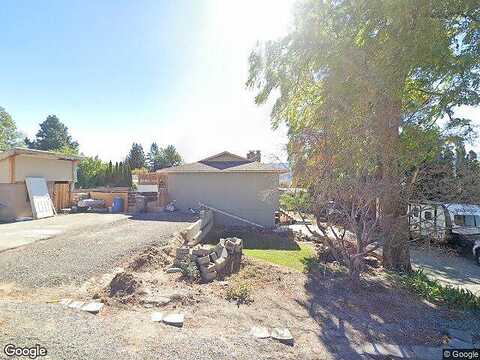 8Th, EAST WENATCHEE, WA 98802