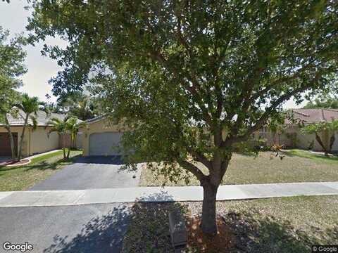 Hawkes Bluff, DAVIE, FL 33331