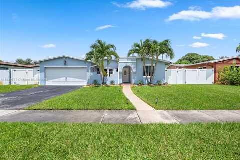 18Th, PEMBROKE PINES, FL 33024