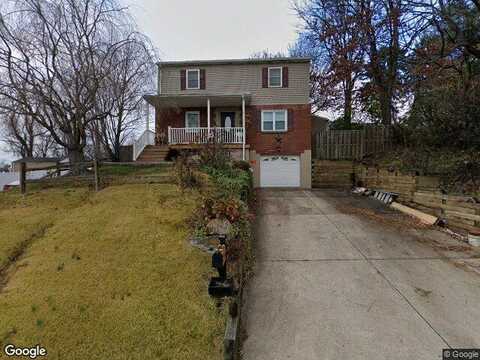 Laura, WEST MIFFLIN, PA 15122