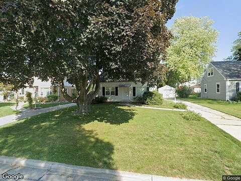 98Th, MILWAUKEE, WI 53226