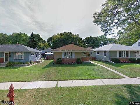 96Th, MILWAUKEE, WI 53227