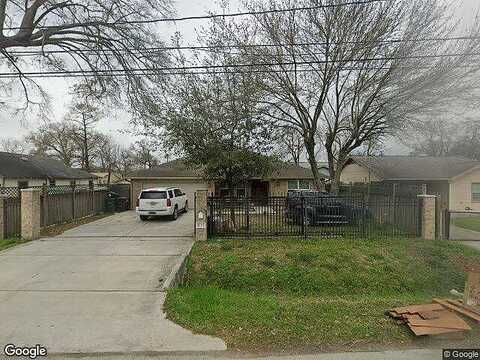 Apache, HOUSTON, TX 77022