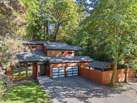 Canyon, LAKE OSWEGO, OR 97034