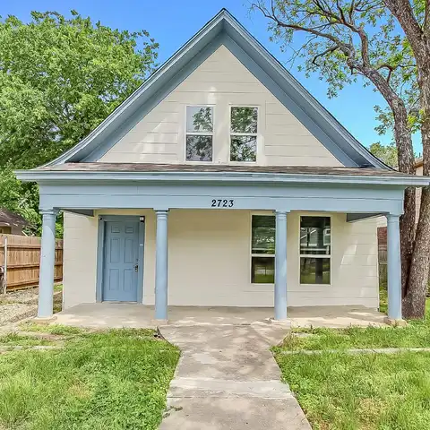 Avenue, FORT WORTH, TX 76105