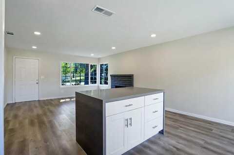 Arden, STOCKTON, CA 95210