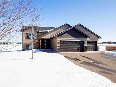 18Th, CAMBRIDGE, MN 55008