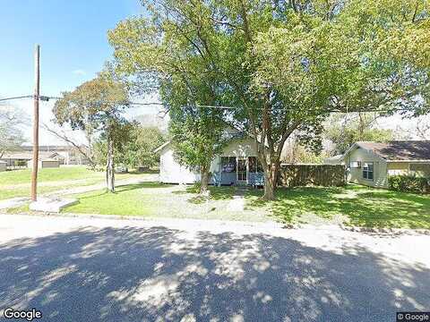 Myrtle, ANGLETON, TX 77515