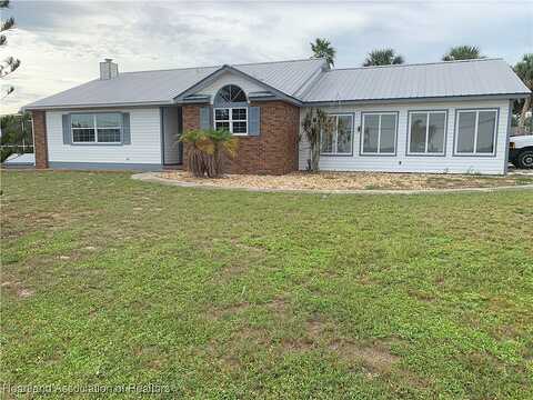 Roberta, SEBRING, FL 33870