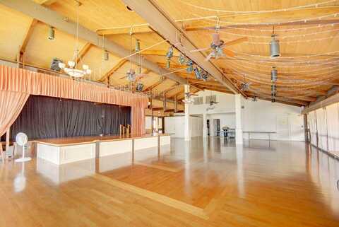 Flora, DELRAY BEACH, FL 33484