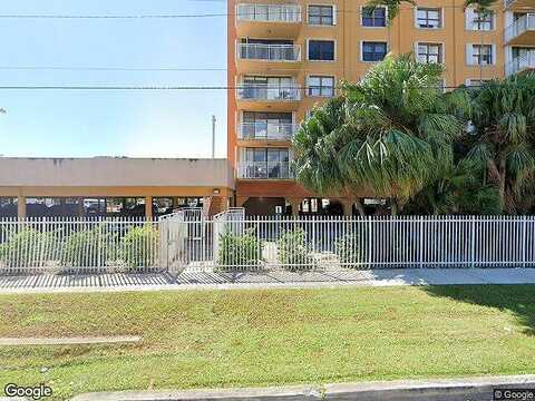 135Th, NORTH MIAMI, FL 33181