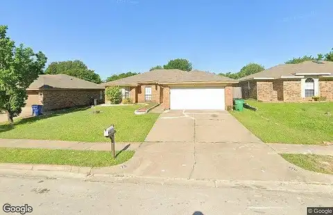 Meadowbrook Dr, Watauga, TX 76148