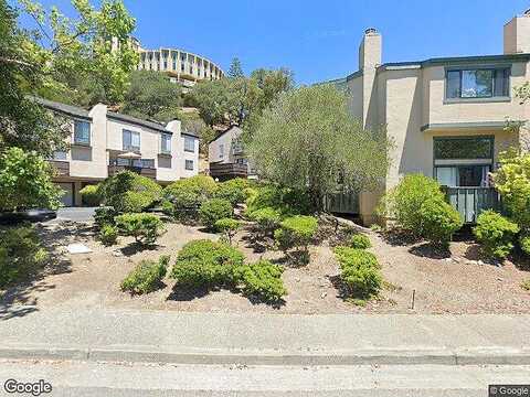 Corte Real, GREENBRAE, CA 94904