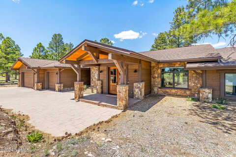 Castle Hills, FLAGSTAFF, AZ 86005