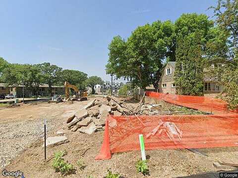Oaklawn Avenue, Edina, MN 55424