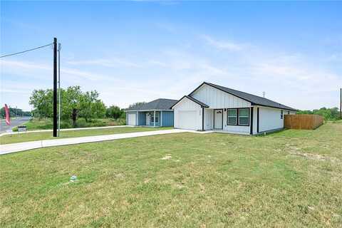 W Huntington Street, Beeville, TX 78102