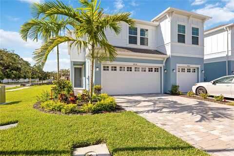 Via Sienna Circle, Sarasota, FL 34243