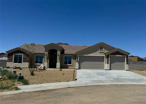 White Tail Circle, Kingman, AZ 86401