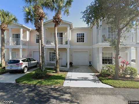 Amanda, NAPLES, FL 34109