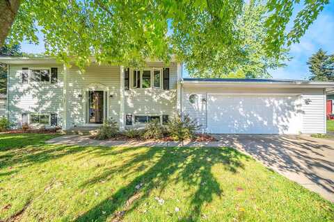 Pinehurst Lane, Neenah, WI 54596