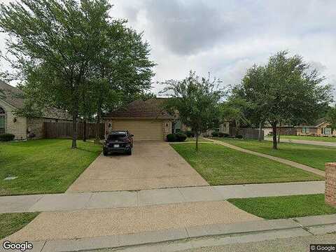 Hickory Court, Bryan, TX 77802
