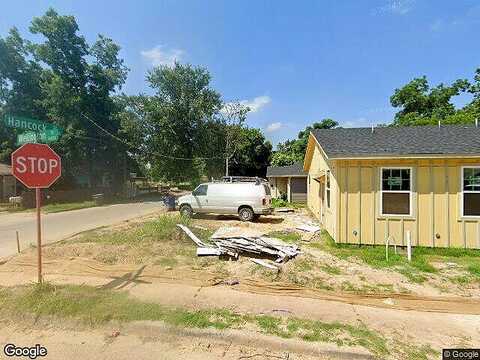 Wellington Street, Dallas, TX 75210