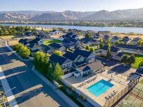 Nw Columbia, East Wenatchee, WA 98802