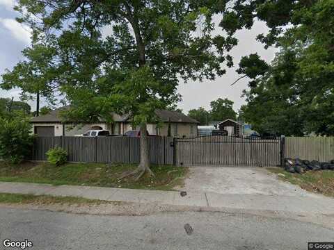 De Priest St, Houston, TX 77088