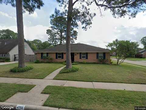 Thornton Villas Ln, Houston, TX 77018