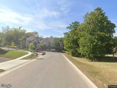 La Salle St, Lake Geneva, WI 53147