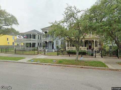 25Th St, Galveston, TX 77550