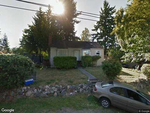 Ashworth Ave N # A, Seattle, WA 98133