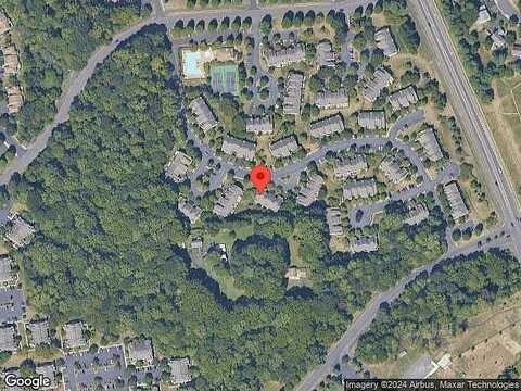 Aspen Woods Dr Unit 106, Yardley, PA 19067