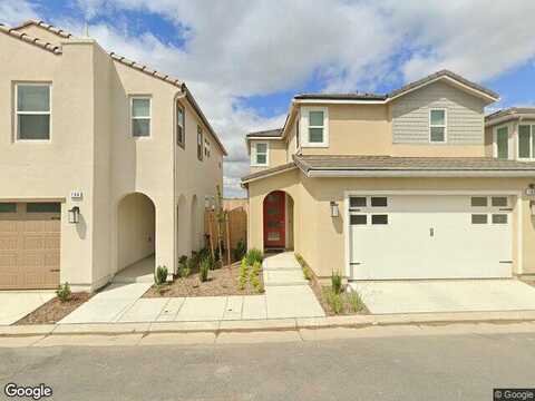 Reunion Way S, Madera, CA 93636