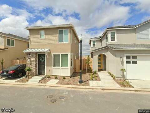 Reunion Way S, Madera, CA 93636