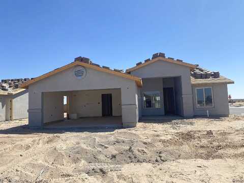 W 51 St, Yuma, AZ 85367